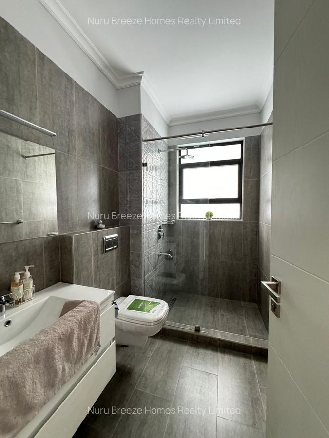 4 Bed Townhouse with En Suite in Runda - 7