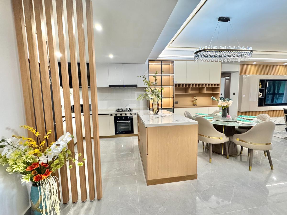 3 Bed Apartment with En Suite in Riara Road - 4