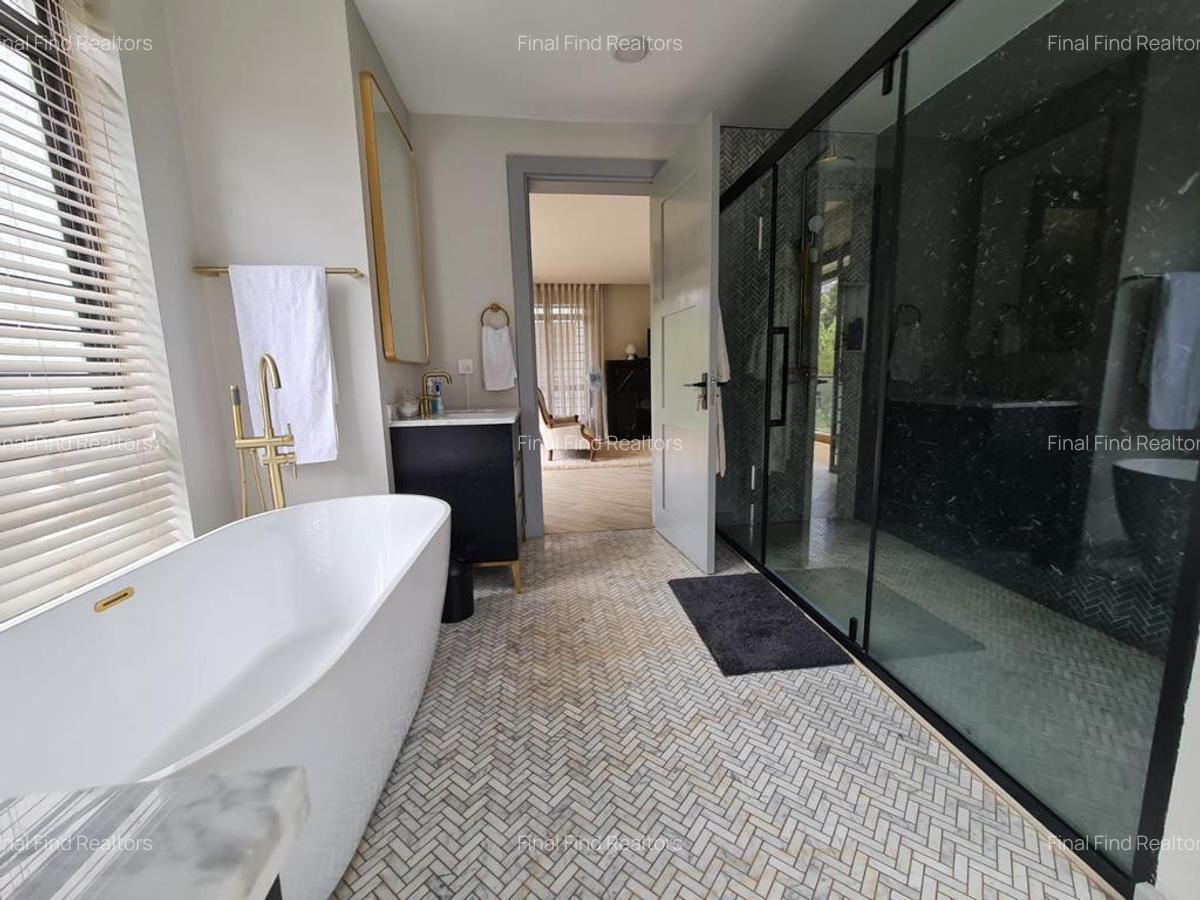 4 Bed Townhouse with En Suite in Kitisuru - 12