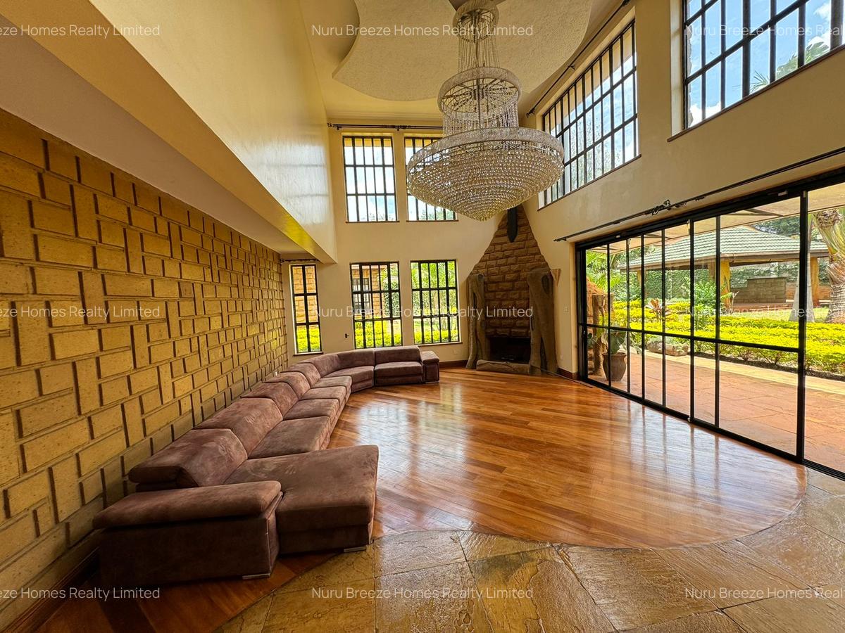 5 Bed House with En Suite in Nyari - 2