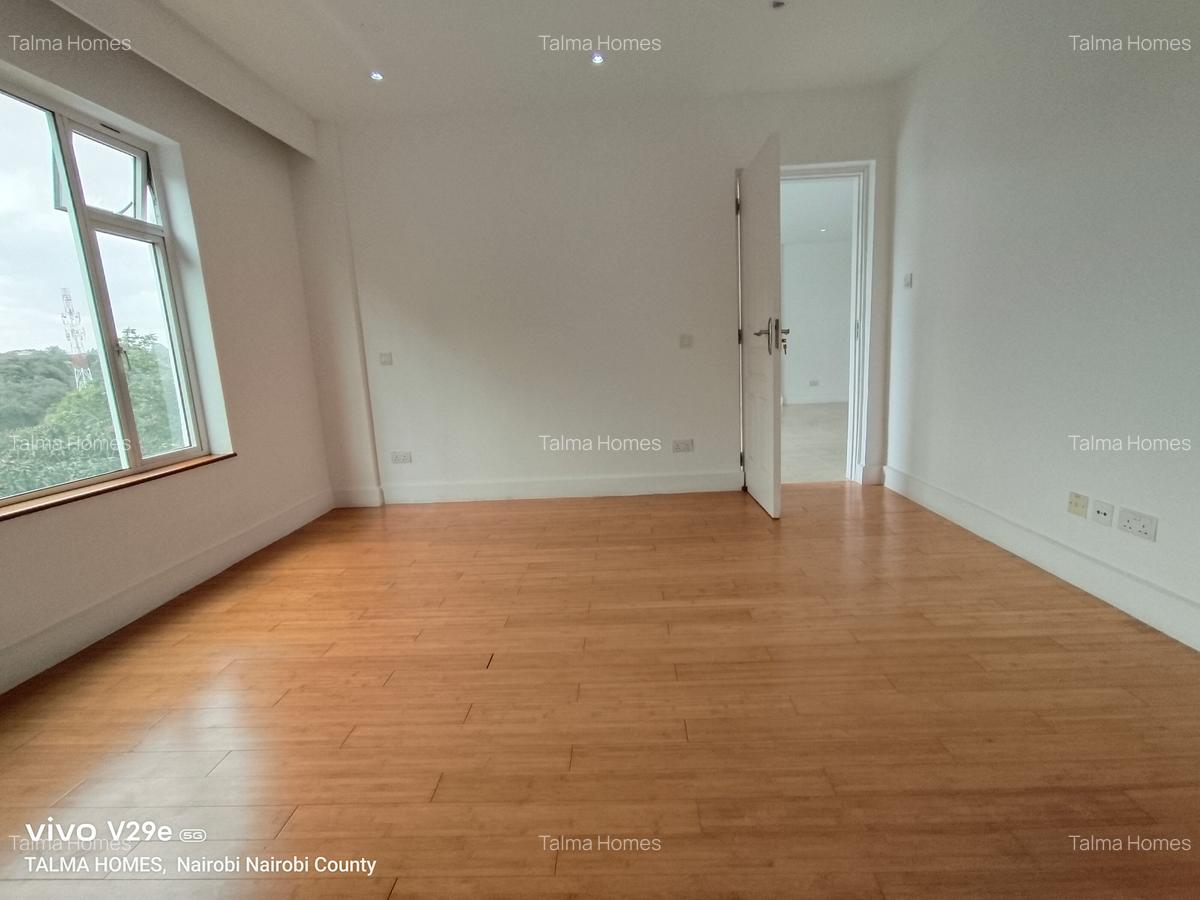 2 Bed Apartment with En Suite in Westlands Area - 8