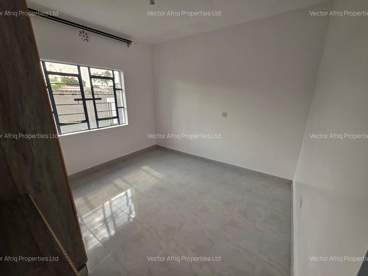 3 Bed House with En Suite in Kitengela - 5