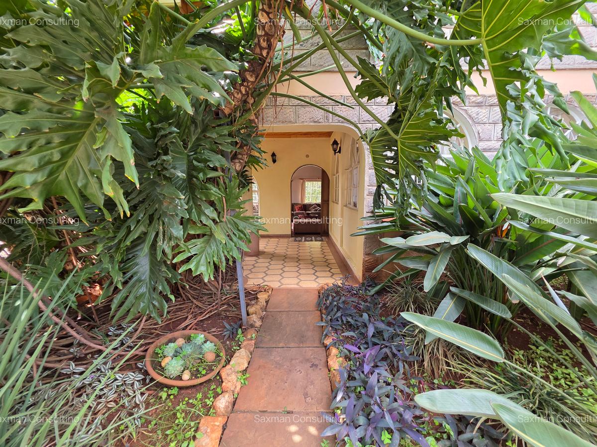 3 Bed Townhouse with En Suite in Runda - 2