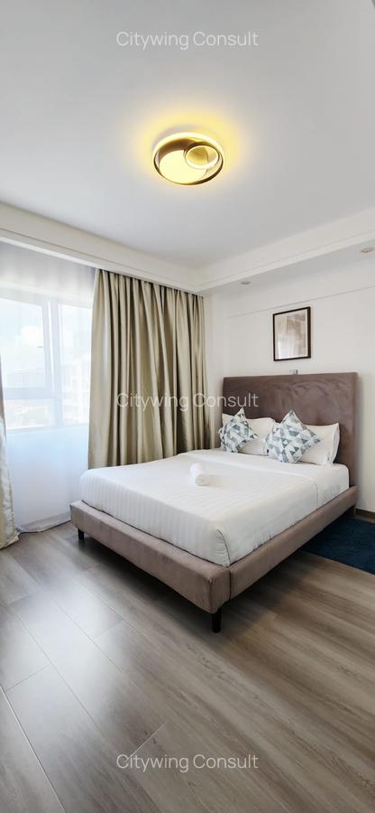 Serviced 2 Bed Apartment with En Suite at Westlands Road - 7