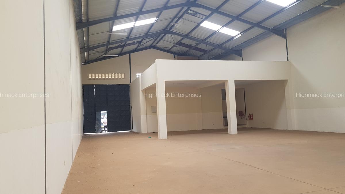 6,000 ft² Warehouse with Service Charge Included at Mombasa Road - 5
