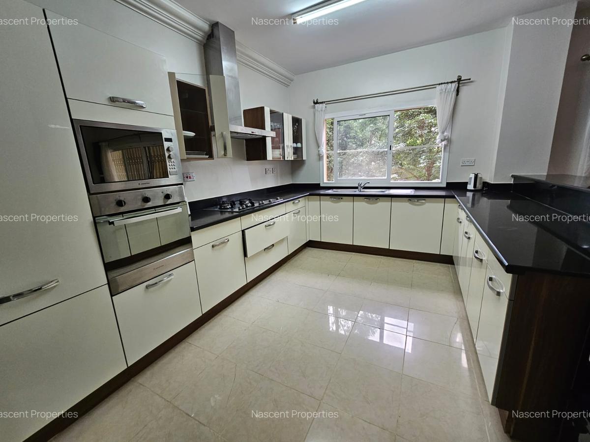 Furnished 3 Bed Apartment with En Suite at Kileleshwa - 7