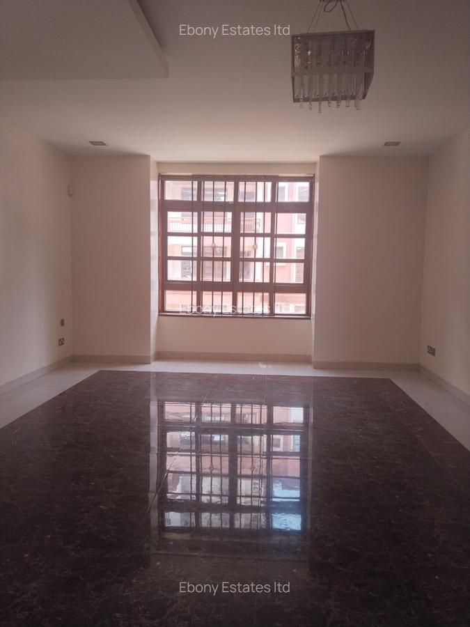 4 Bed Apartment with En Suite in Lavington - 5