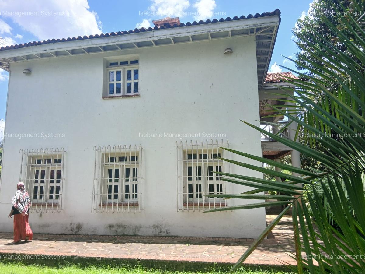 3 Bed Townhouse with En Suite at Gardens Road - 3