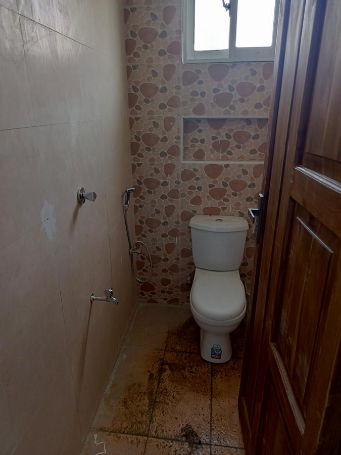 Serviced 1 Bed Apartment with Borehole at Bamburi - 8