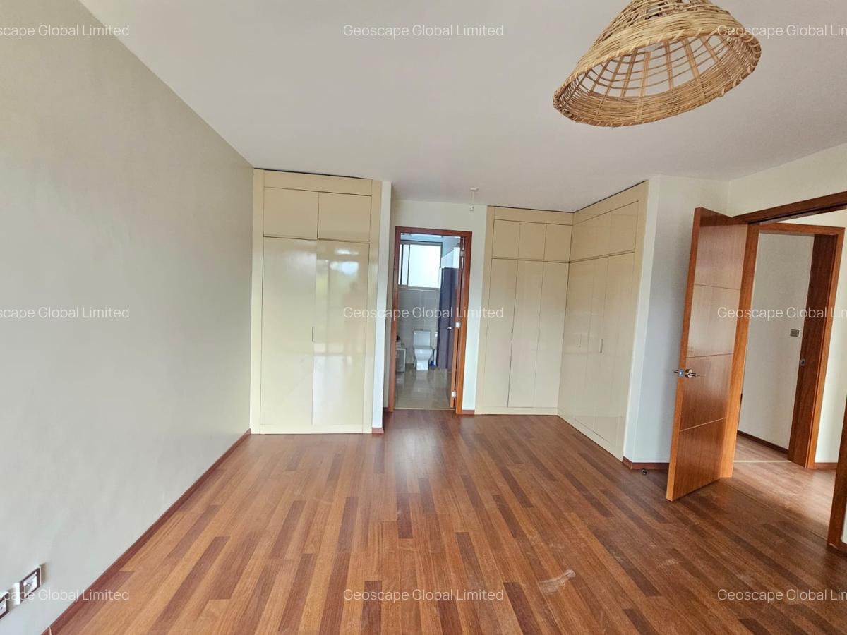 3 Bed Apartment with En Suite in Westlands Area - 4