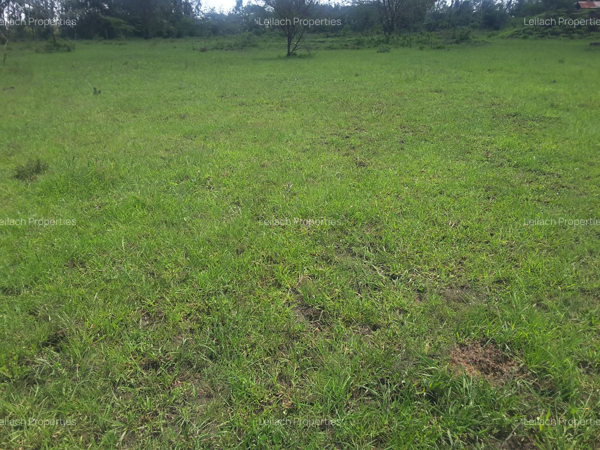 2 ac Land in Ongata Rongai - 9