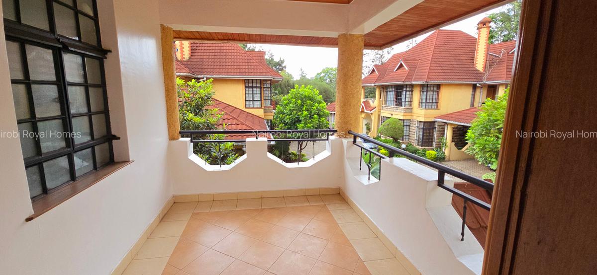 5 Bed Townhouse with En Suite at Chalbi Drive - 8