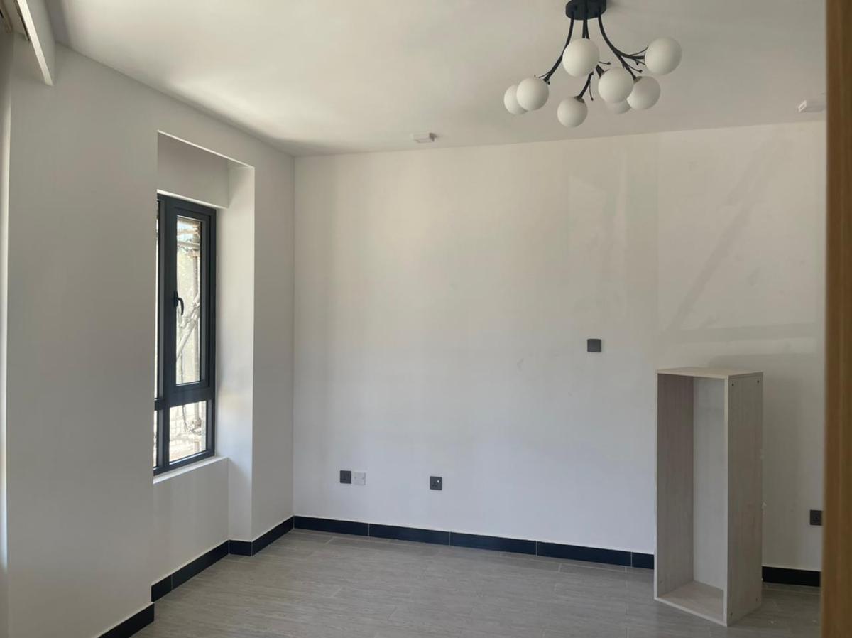 Serviced 2 Bed Apartment with En Suite at Mararo Road - 8