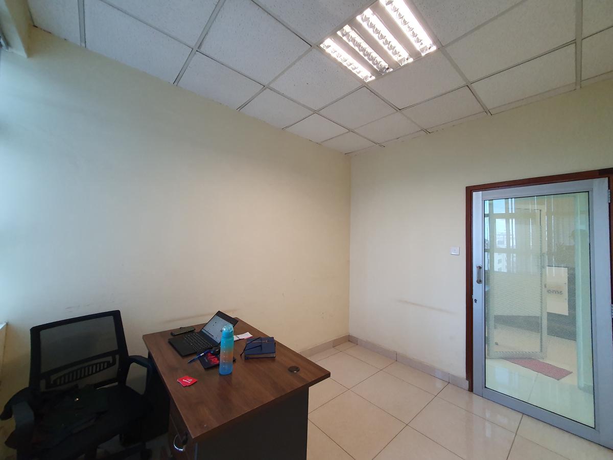 800 ft² Commercial Property with Service Charge Included in Westlands Area - 8