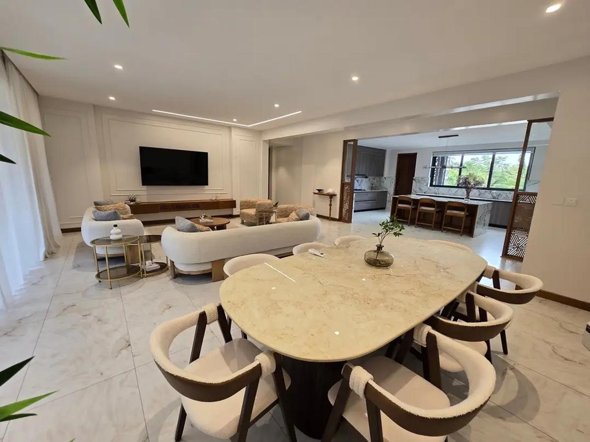 3 Bed Apartment with En Suite at Mbuuni Road - 17