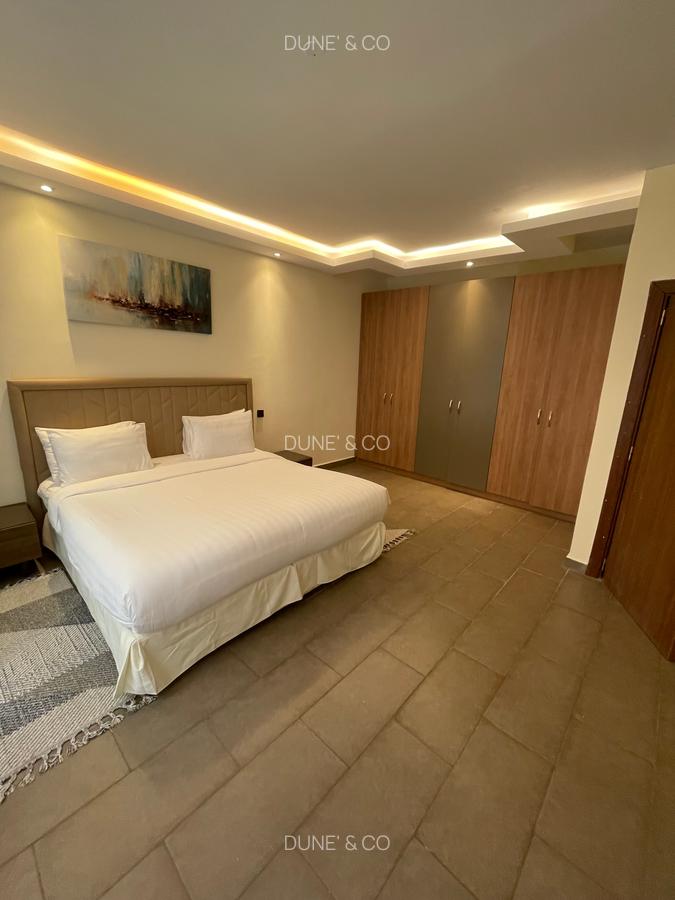 Serviced 3 Bed Apartment with En Suite in Westlands Area - 9