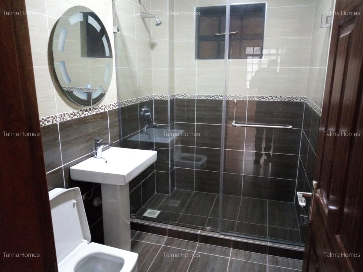2 Bed Apartment with En Suite at Off Rhapta Road - 14