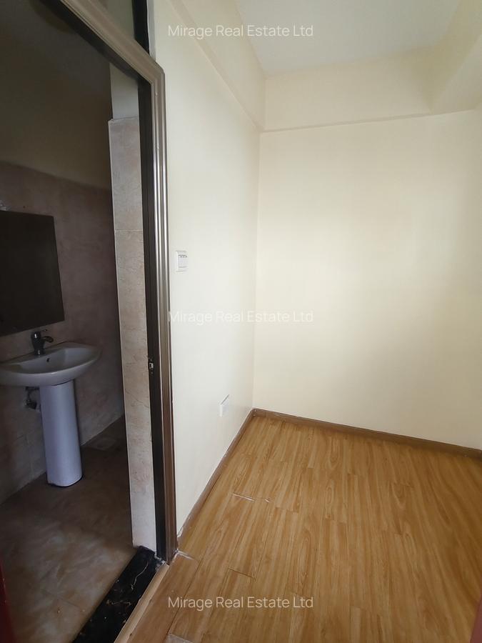 3 Bed Apartment with Gym in Kilimani - 13