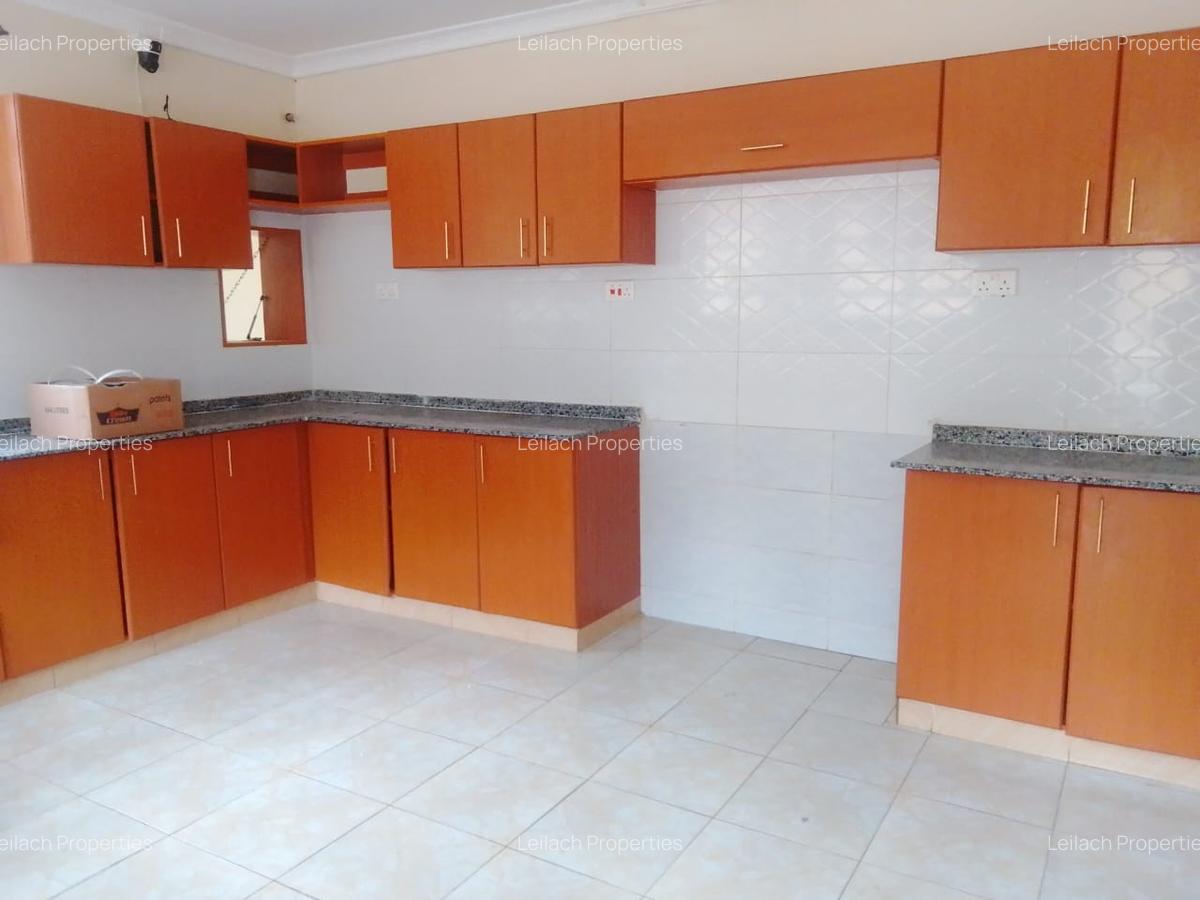 4 Bed House with En Suite in Karen - 7