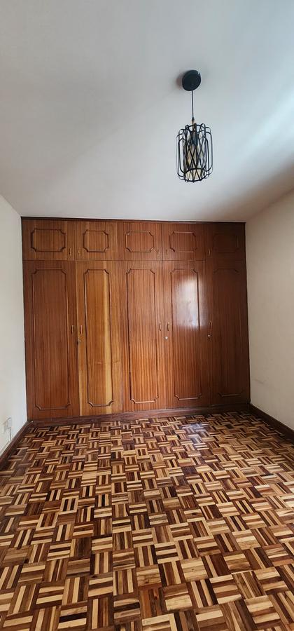 5 Bed Townhouse with En Suite in Westlands Area - 6