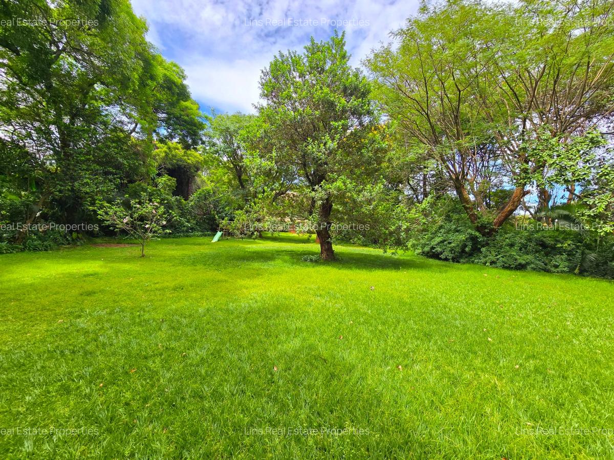 5 Bed House with En Suite in Kitisuru - 3