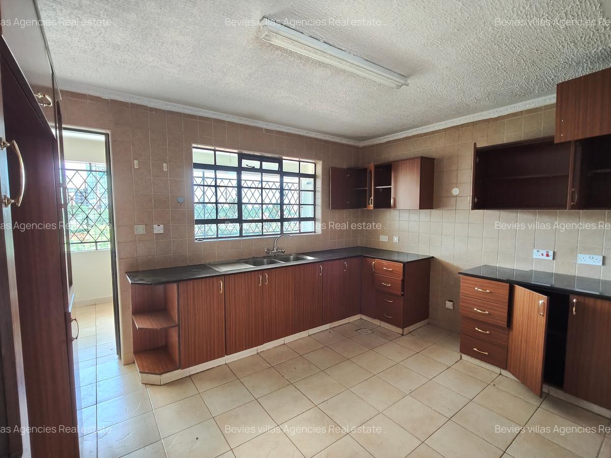 2 Bed Apartment with En Suite at Parklands - 1