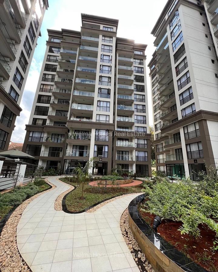 3 Bed Apartment with En Suite in Riverside - 1