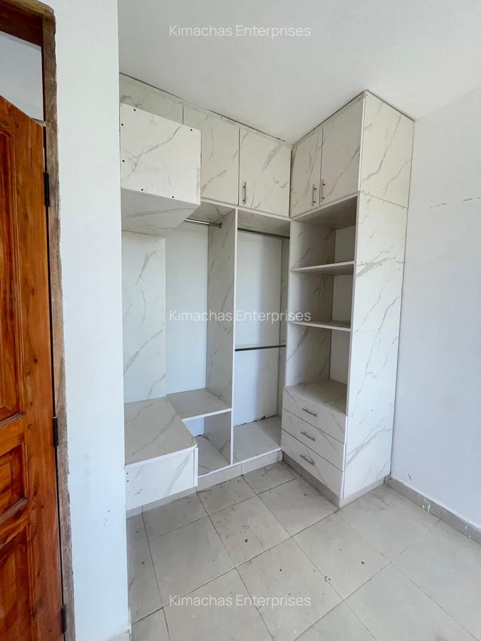 1 Bed Apartment with En Suite at Links Road - 5