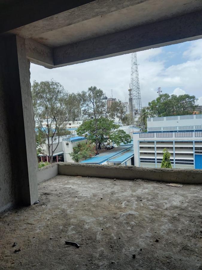 2 Bed Apartment with En Suite in Mombasa CBD - 7