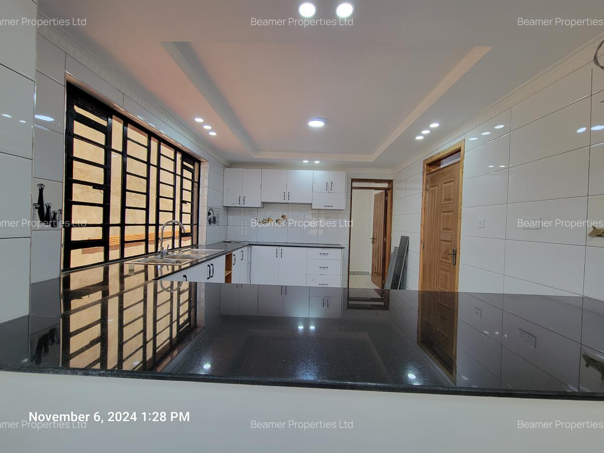 4 Bed House with En Suite at Membly Estate - 7