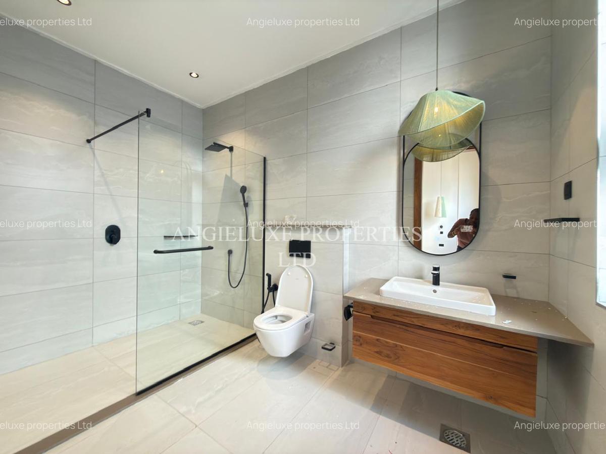 4 Bed Apartment with En Suite at Loresho - 9