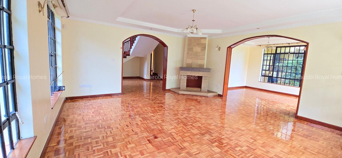 4 Bed Townhouse with En Suite at Convent Drive - 10