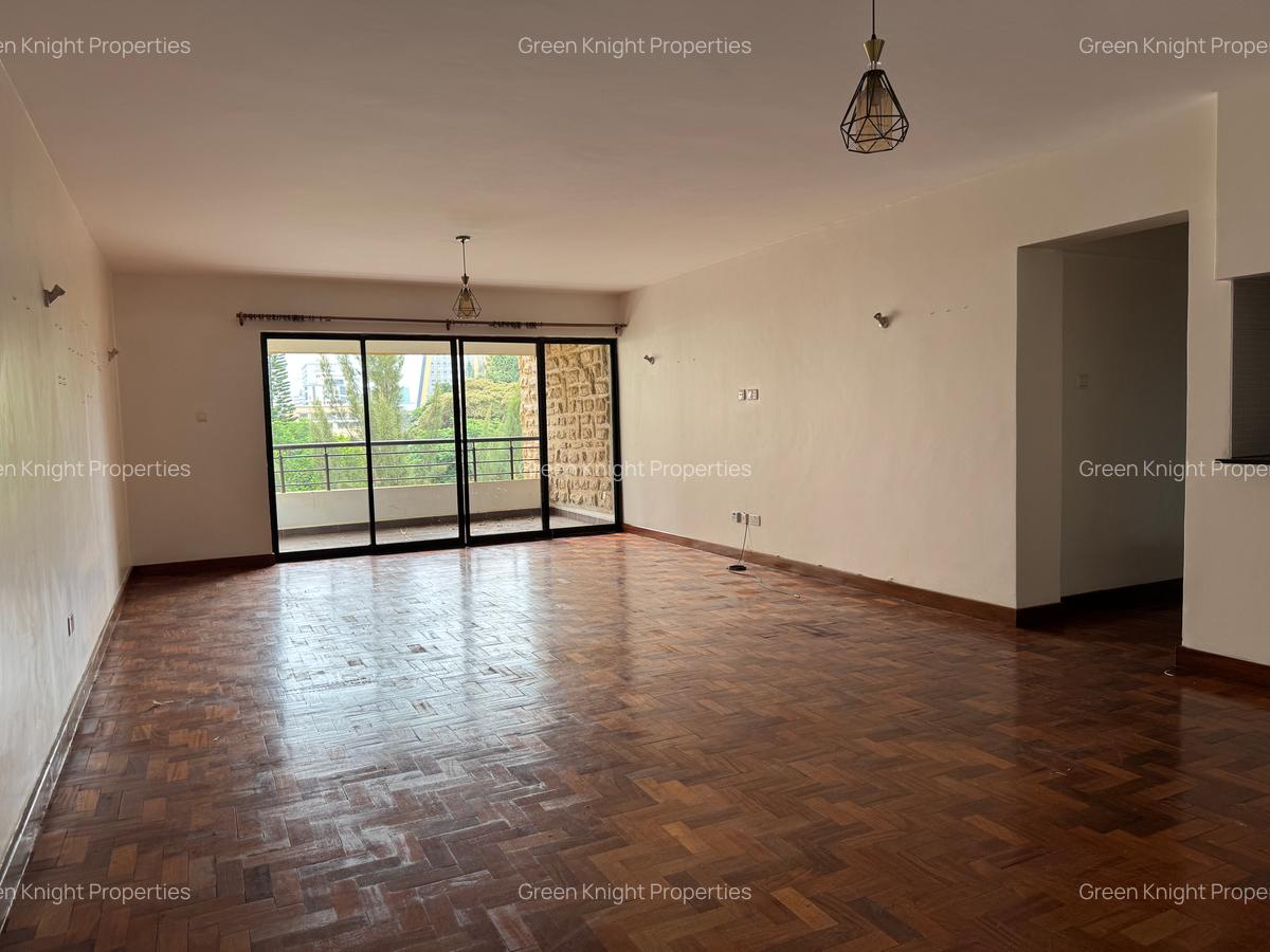 Serviced 3 Bed Apartment with En Suite in Kilimani - 2