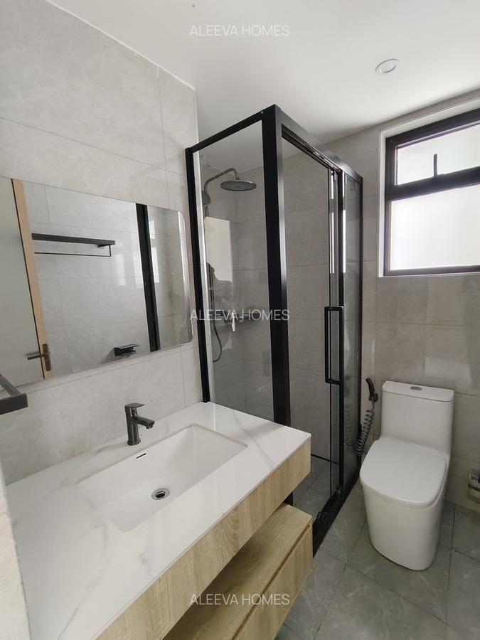 2 Bed Apartment with En Suite in Riverside - 18