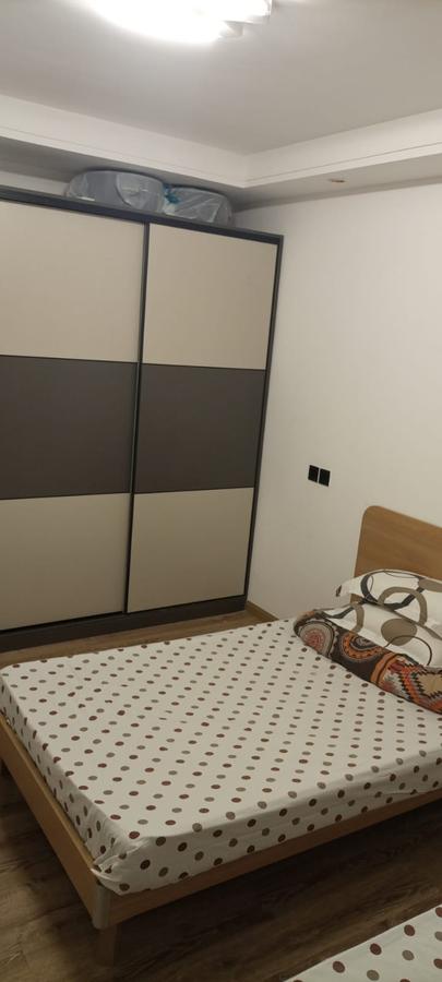 2 Bed Apartment with En Suite at Kingara Road - 15