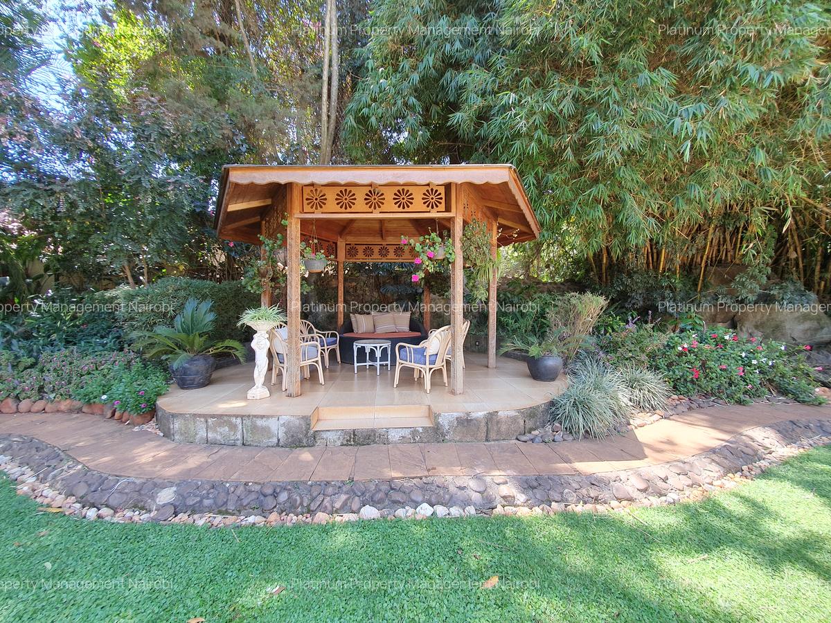 2 Bed Apartment with En Suite at Magnolia Close - 19