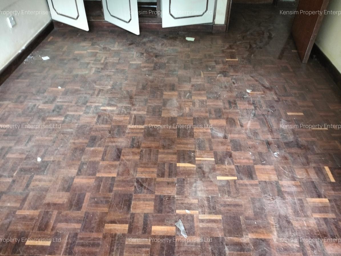 4 Bed Townhouse with En Suite in Kileleshwa - 16