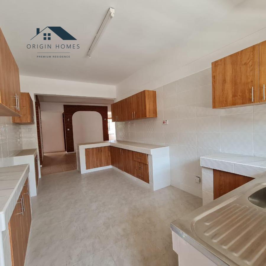 4 Bed Apartment with En Suite at Rhapta Road - 9