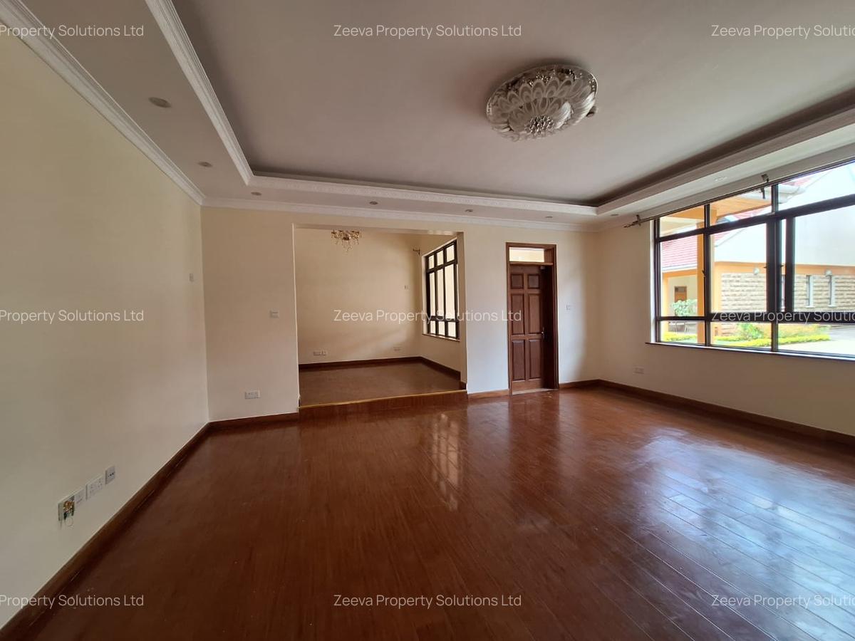 4 Bed Townhouse with En Suite in Lavington - 5