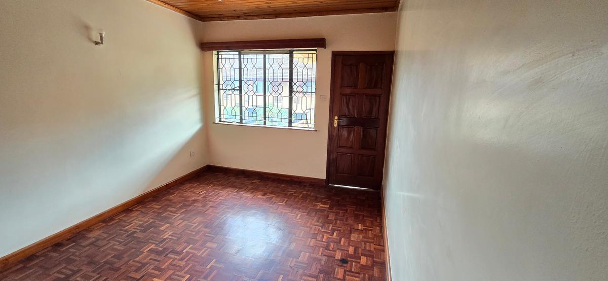 5 Bed Townhouse with En Suite at Off Gitanga Road - 13