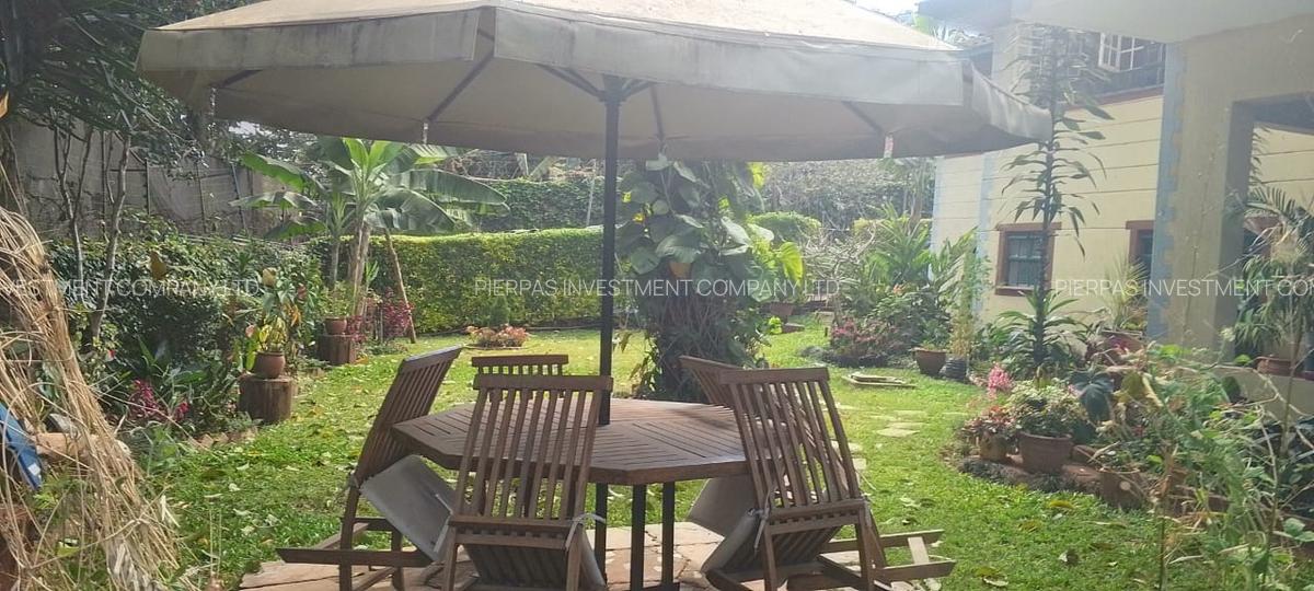 4 Bed Townhouse with En Suite in Lavington - 3