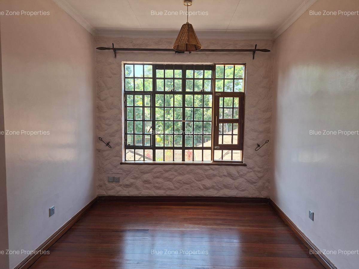 4 Bed Townhouse with En Suite at Off Peponi Rd - 10