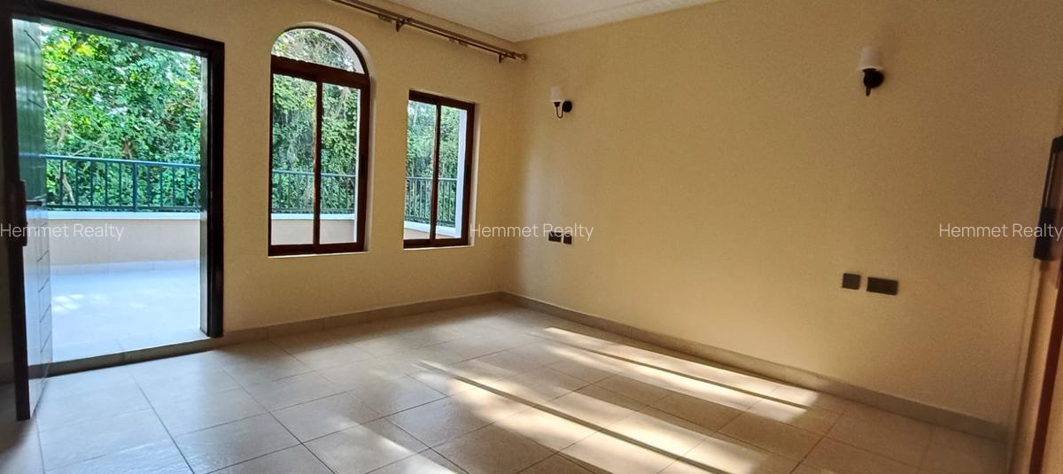 5 Bed House with En Suite in Kitisuru - 10