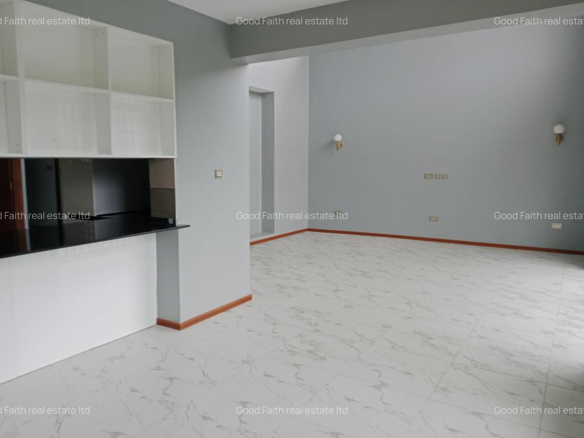 4 Bed Townhouse with En Suite in Runda - 14