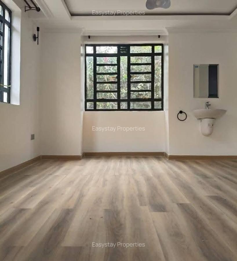 5 Bed Townhouse with En Suite in Karen - 4