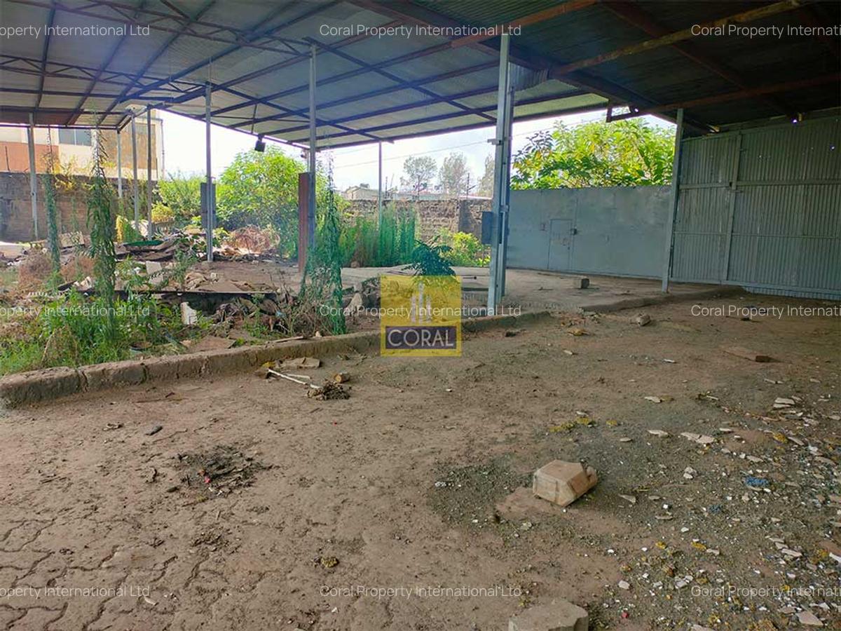 Warehouse in Industrial Area - 8