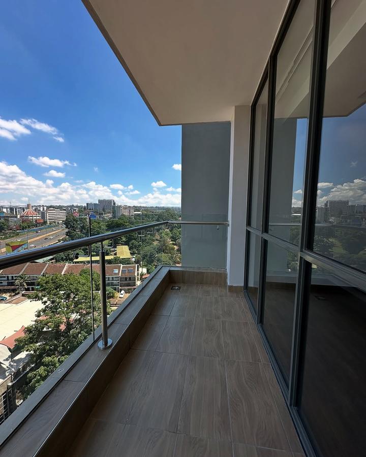 3 Bed Apartment with En Suite in Westlands Area - 1