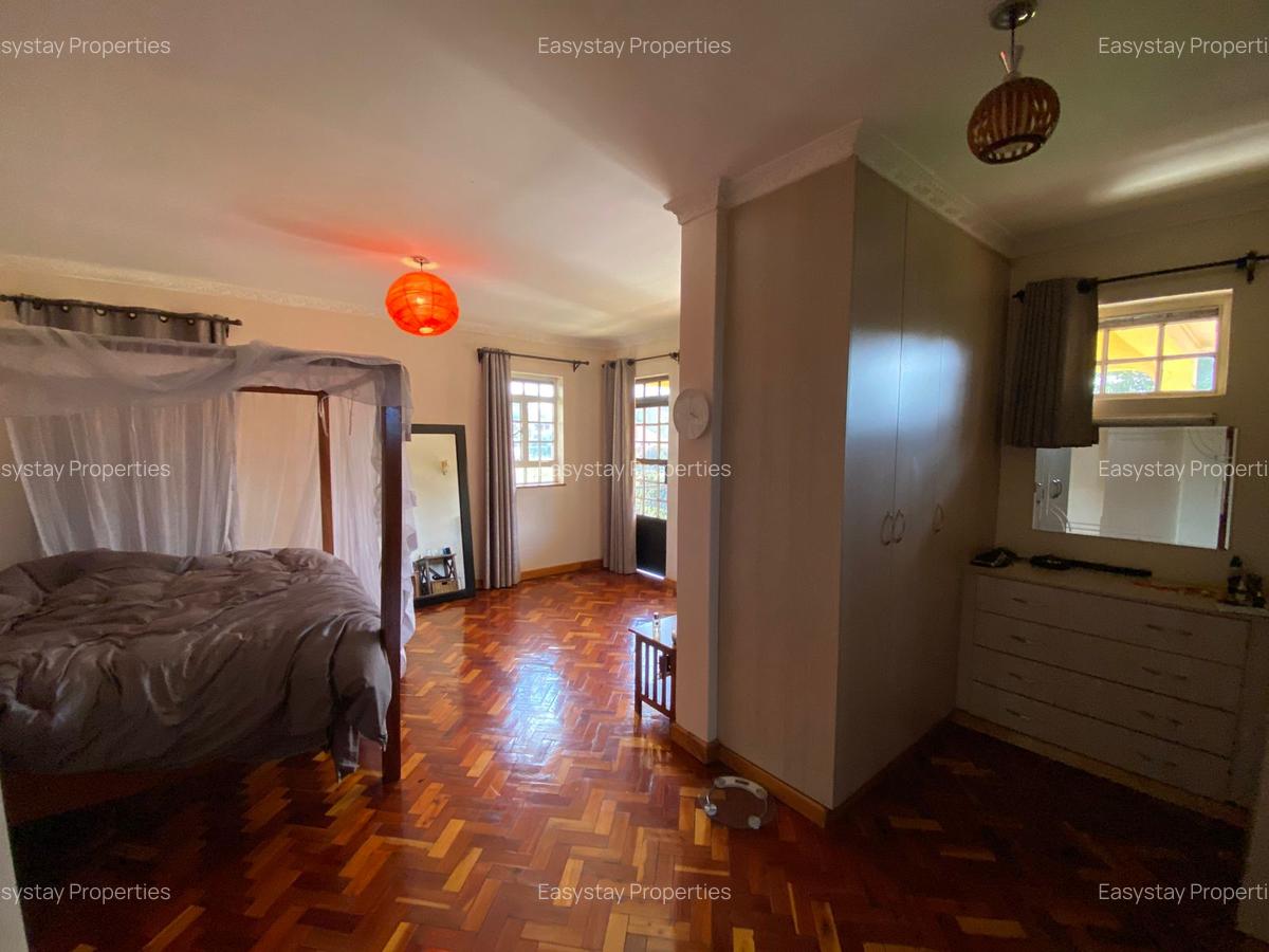 4 Bed House with En Suite in Runda - 8
