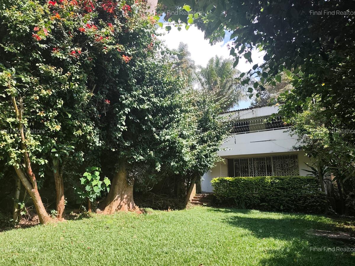 4 Bed Townhouse with Garden in Westlands Area - 1