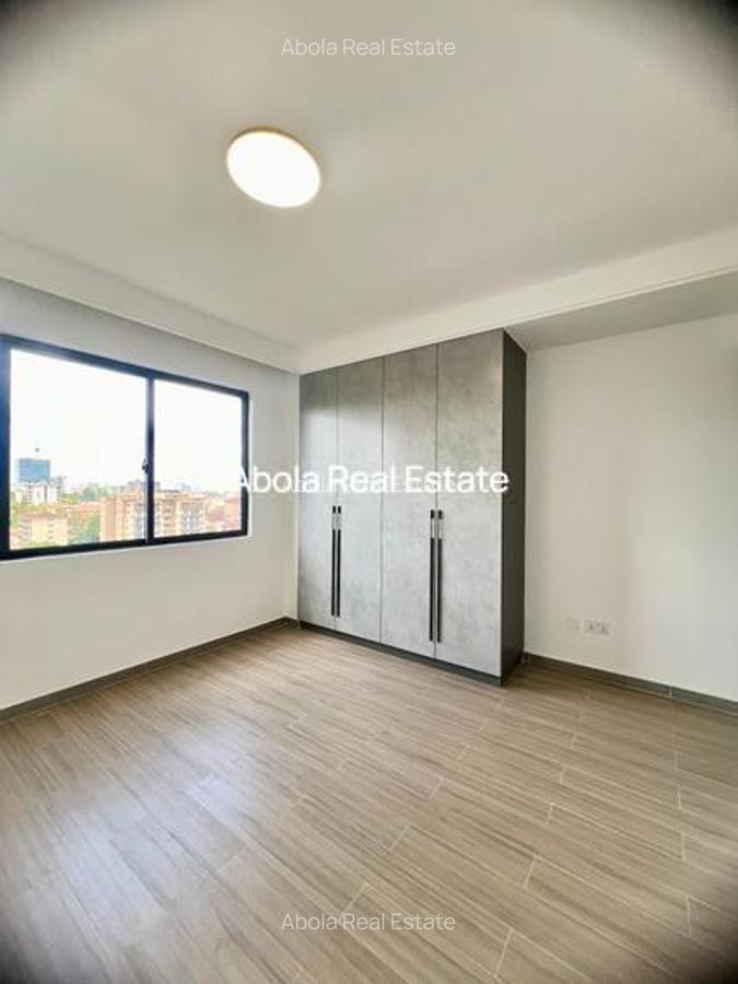 2 Bed Apartment with En Suite in Riverside - 8